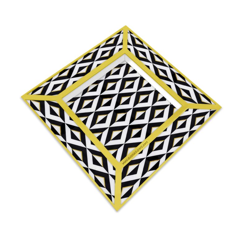 Kitchen accent - Black and White triangles with gold lines