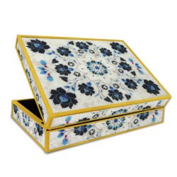 Table decor box - Blue flowers on white marble background